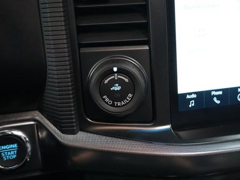 Used 2025 Ford F150 Raptor AWD/4WD image 38