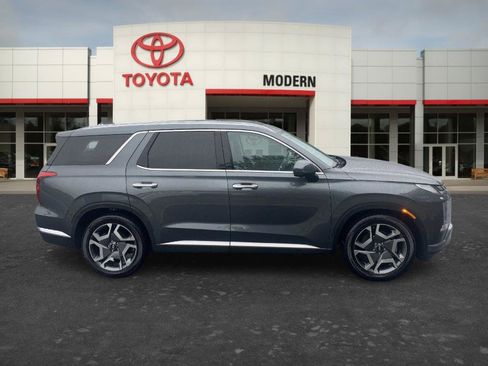 Used 2024 Hyundai Palisade Limited AWD/4WD image 5