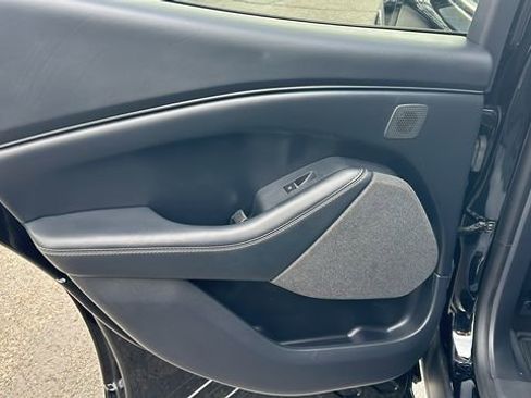 Certified 2024 Ford Mustang Mach-E Premium image 14