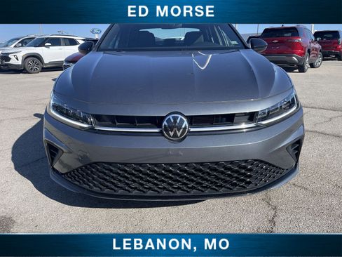 Used 2025 Volkswagen Jetta Sport image 28