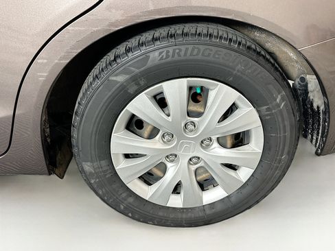 Used 2012 Honda Civic LX image 11