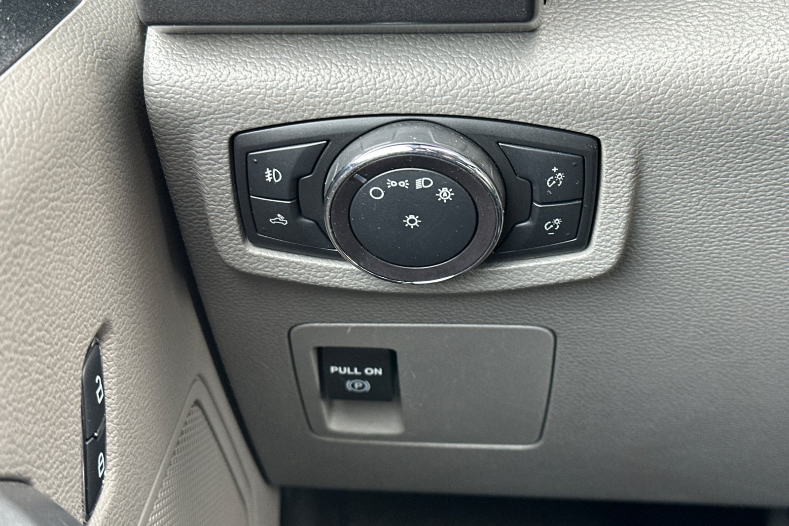 Used 2019 Ford F150 XLT AWD/4WD image 27