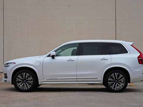 Used 2021 Volvo XC90 T8 Inscription Expression w/ Advanced Package AWD/4WD image 8