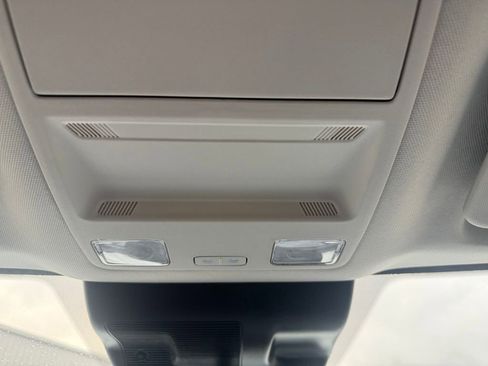 Used 2025 Ford Maverick XLT image 29