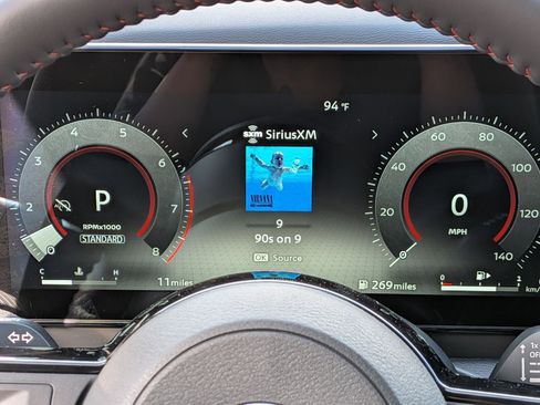 New 2026 Nissan Kicks SR FWD image 18