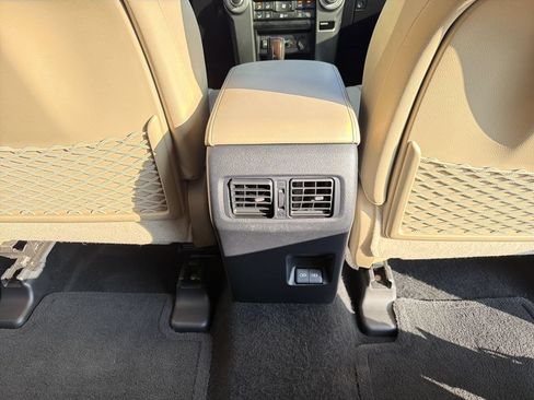 Used 2024 Toyota 4Runner Limited AWD/4WD image 20