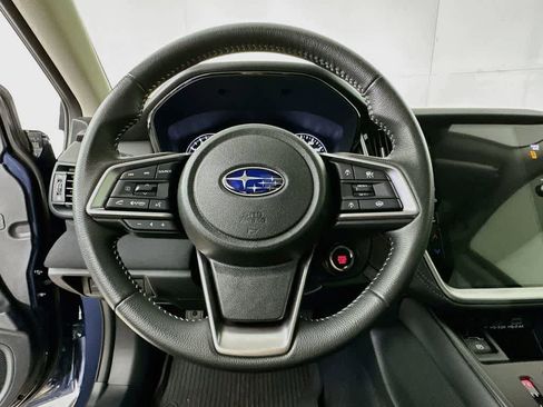 Used 2025 Subaru Outback Premium AWD/4WD image 16