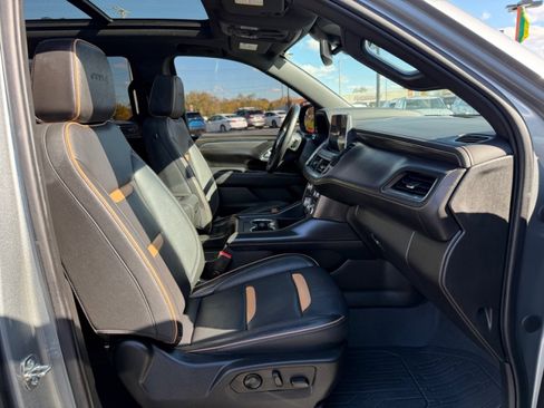 Used 2023 GMC Yukon AT4 w/ AT4 Premium Plus Package image 11