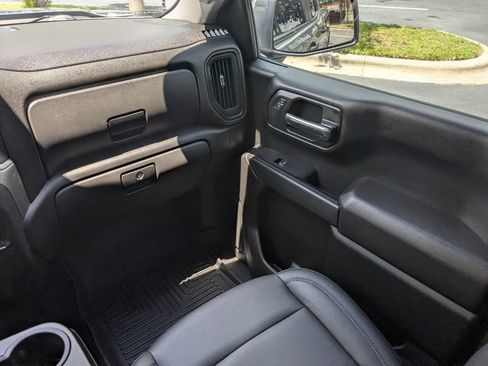 Used 2026 Chevrolet Silverado 1500 W/T RWD image 15