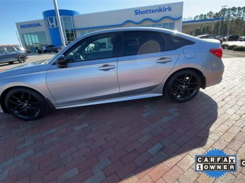 Certified 2024 Honda Civic Sport image 6