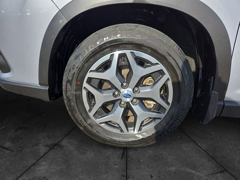 Certified 2023 Subaru Forester Premium image 14