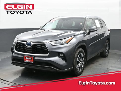 Used 2020 Toyota Highlander XLE image 1