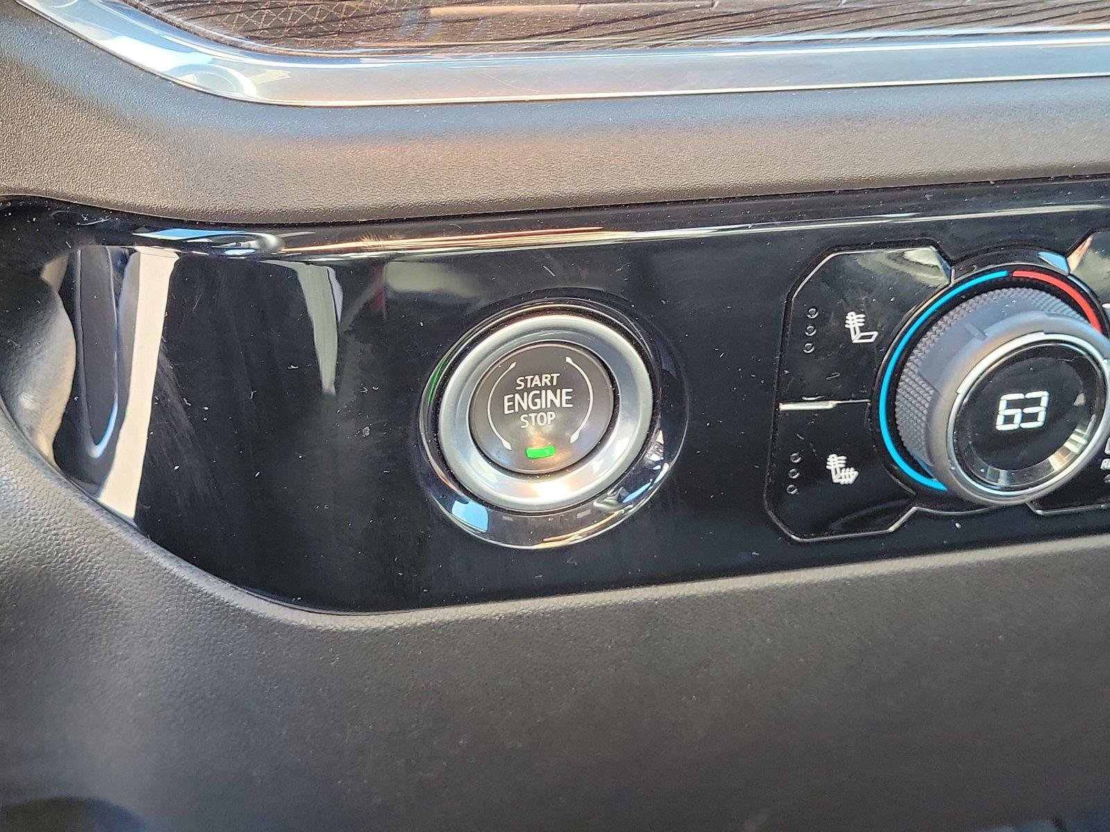 Used 2023 Chevrolet Silverado 1500 LT AWD/4WD image 29