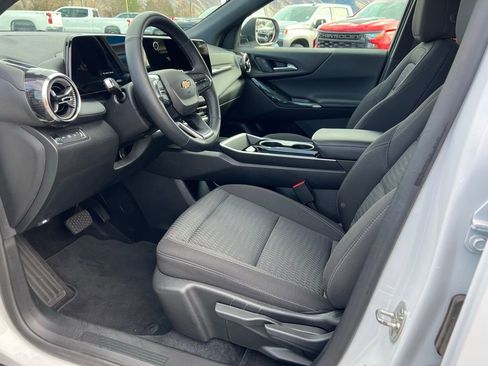 Certified 2025 Chevrolet Equinox LT image 25