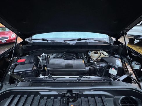 Used 2019 Chevrolet Silverado 1500 LT w/ All-Star Edition image 11