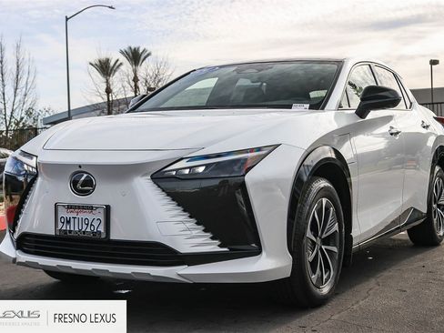 Used 2024 Lexus RZ 300e Premium image 3