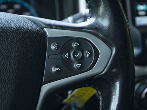 Used 2018 Chevrolet Colorado LT w/ Luxury Package, Chrome AWD/4WD image 19