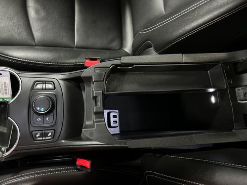 Used 2022 GMC Terrain SLT w/ Elevation Edition FWD image 20