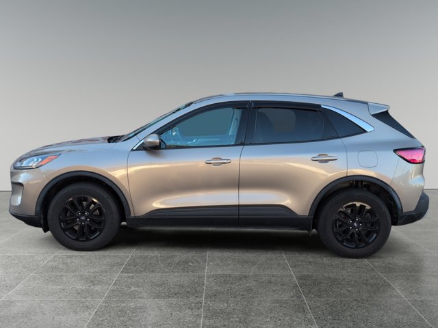 Used 2021 Ford Escape SE w/ Convenience Package AWD/4WD image 2