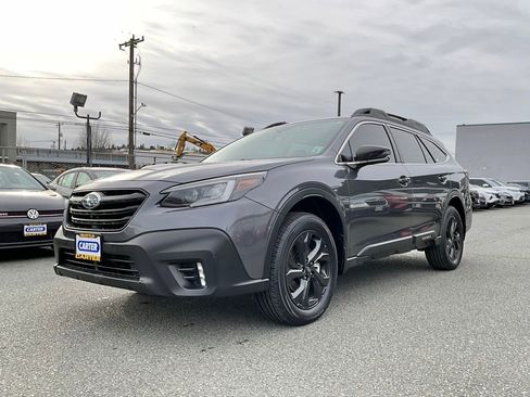 Certified 2022 Subaru Outback Onyx Edition XT w/ Popular Package #2 image 4