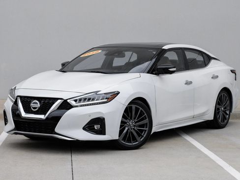 Used 2020 Nissan Maxima Platinum w/ Reserve Package FWD image 13