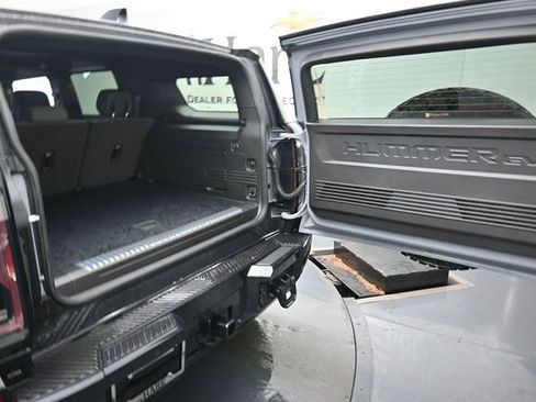 Used 2025 GMC Hummer EV 3X w/ Extreme Off-Road Package AWD/4WD image 26