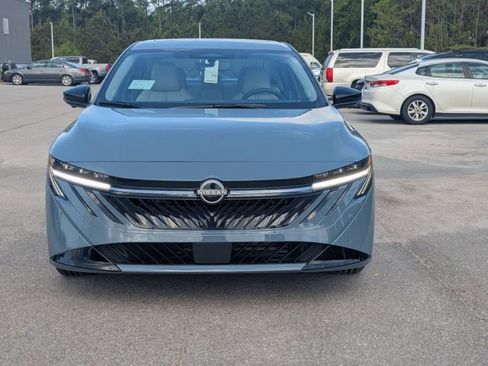 New 2026 Nissan Sentra SL w/ Floor Mat Package FWD image 8