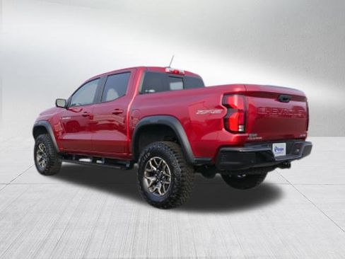 Used 2024 Chevrolet Colorado ZR2 w/ Technology Package image 6