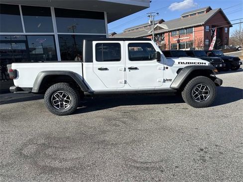 New 2026 Jeep Gladiator Rubicon image 32