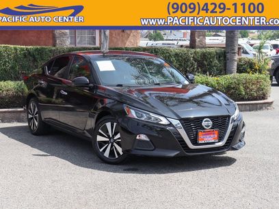 Used 2021 Nissan Altima 2.5 SV