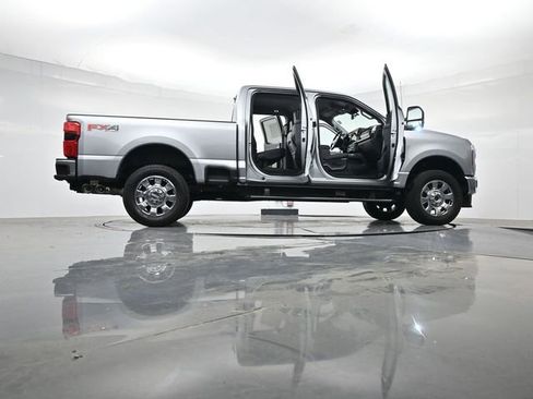 Certified 2024 Ford F350 Lariat w/ Lariat Ultimate Package AWD/4WD image 47