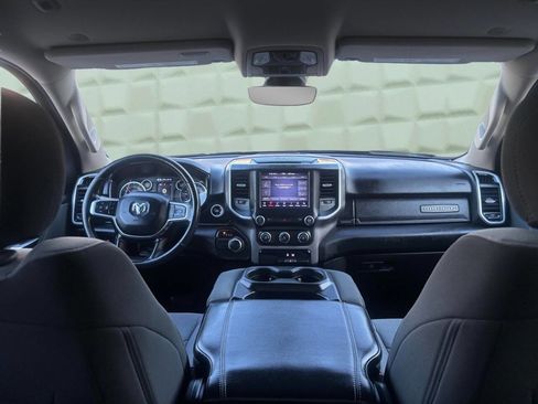 Used 2020 RAM 1500 Big Horn RWD image 23