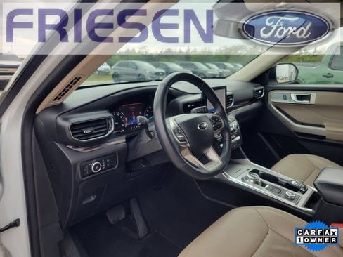 Used 2023 Ford Explorer Limited image 13