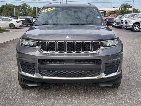 Certified 2025 Jeep Grand Cherokee L Laredo RWD image 8