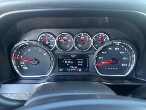 Used 2021 Chevrolet Silverado 1500 RST w/ Z71 Off-Road Package AWD/4WD image 26