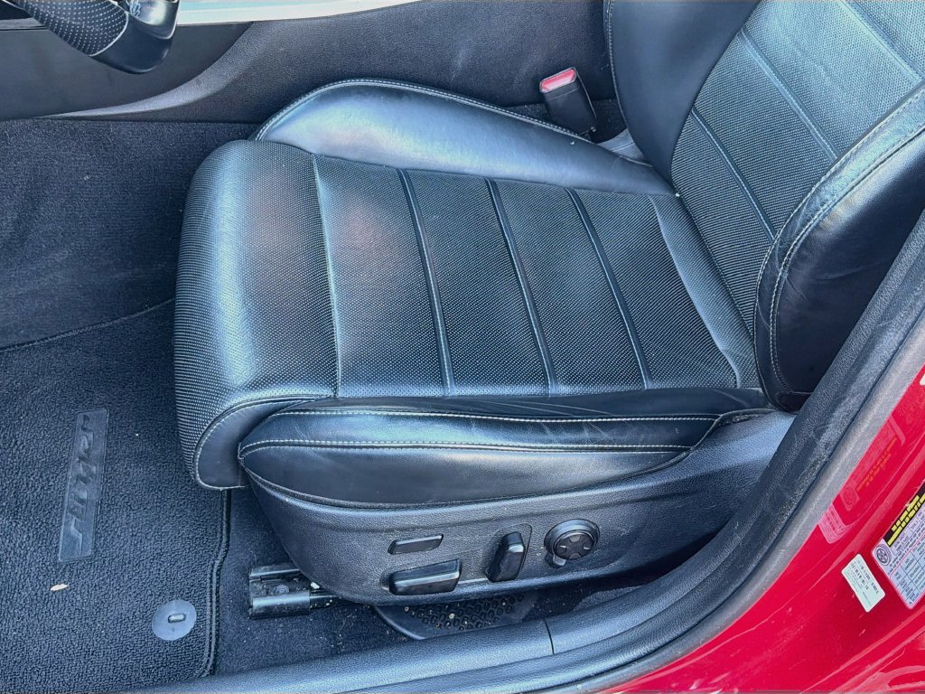 Used 2018 Kia Stinger GT2 RWD image 19