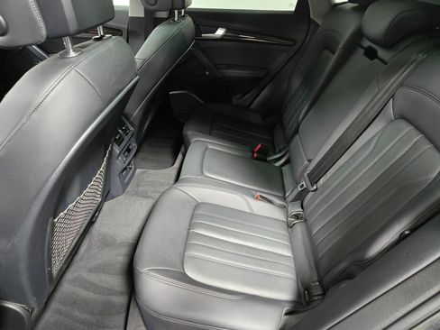 Used 2019 Audi Q5 2.0T Premium Plus w/ Premium Plus Package image 31