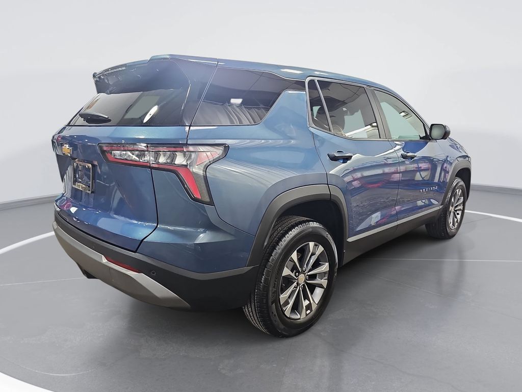 Certified 2025 Chevrolet Equinox LT w/ Safety and Technology Package AWD/4WD image 3