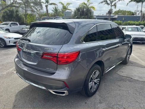 Used 2017 Acura MDX SH-AWD image 4