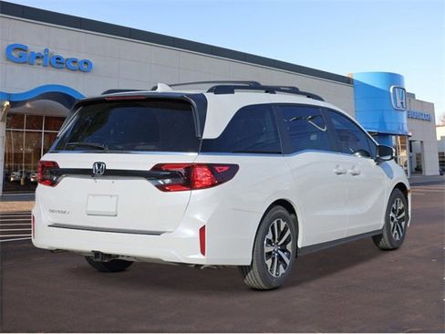 New 2026 Honda Odyssey EX-L image 4