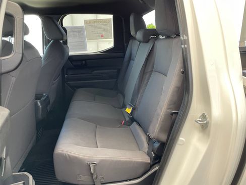 Certified 2025 Toyota Tacoma SR5 AWD/4WD image 13