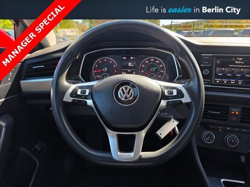 Used 2021 Volkswagen Jetta S image 21
