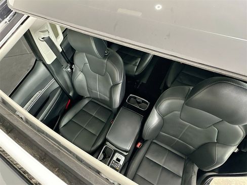 Certified 2024 Kia Telluride SX w/ Towing Package image 9