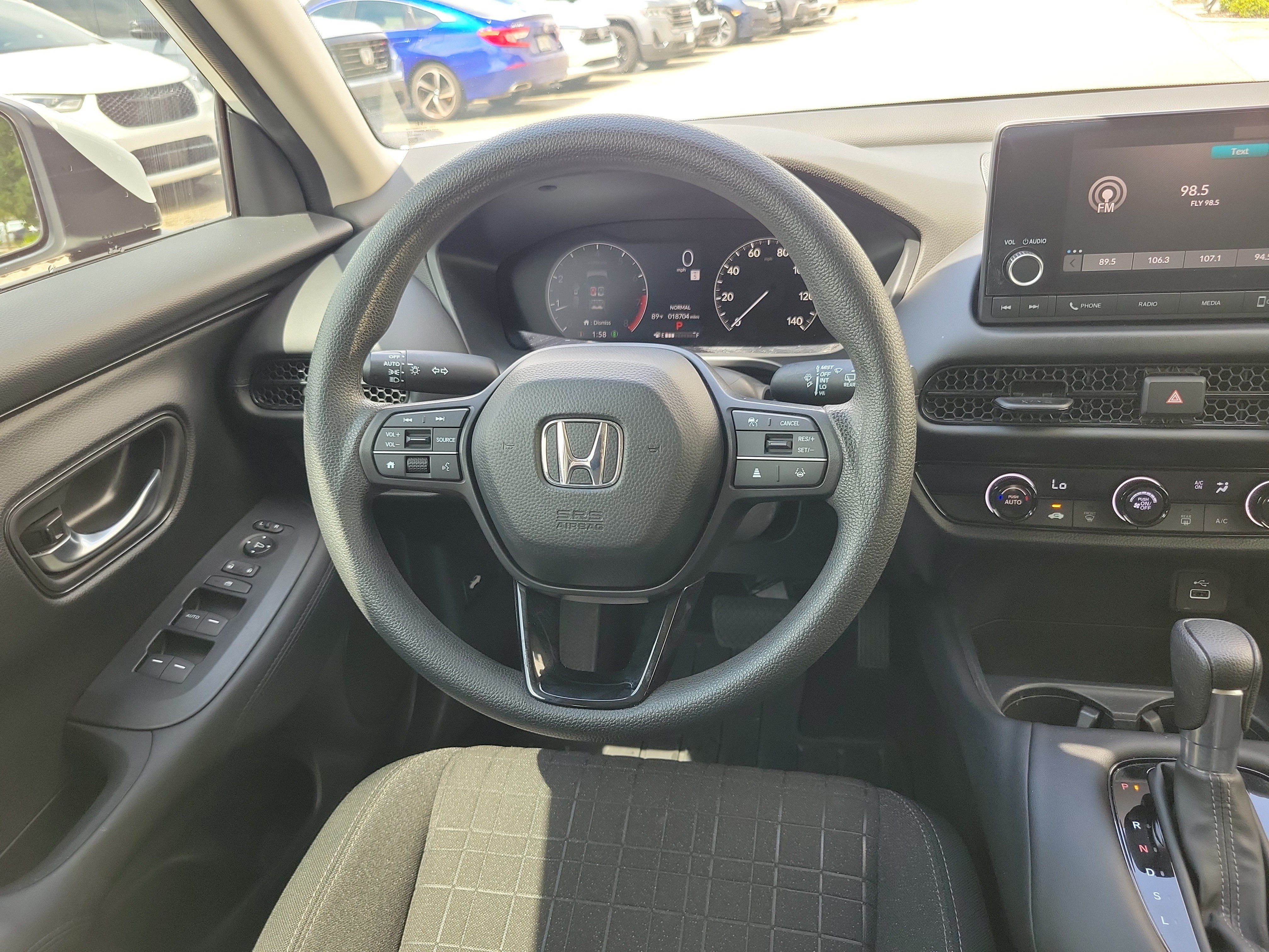 Used 2024 Honda HR-V LX image 17