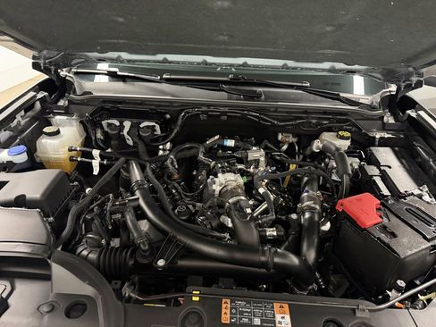 Used 2025 Ford Ranger Lariat w/ Trailer Tow Package image 39