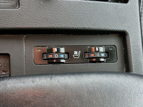 Used 2011 Lexus RX 350 AWD image 26