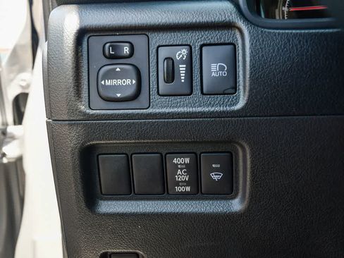 Used 2024 Toyota 4Runner TRD Off-Road Premium w/ Moonroof Package AWD/4WD image 34