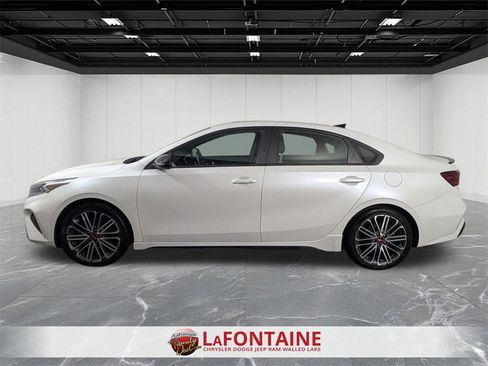 Used 2023 Kia Forte GT w/ GT2 Package image 2