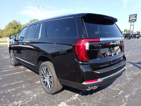 New 2026 GMC Yukon XL Denali w/ Sun & Power Step Package image 5