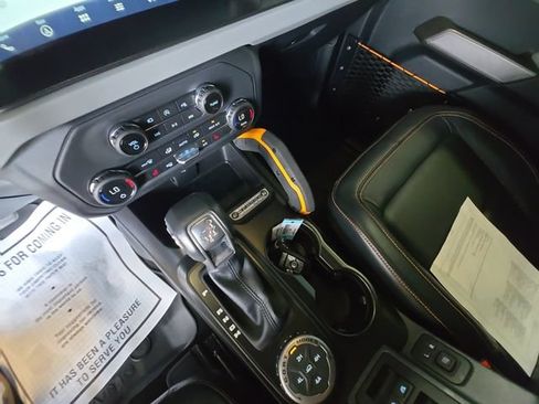 Certified 2021 Ford Bronco Badlands AWD/4WD image 18
